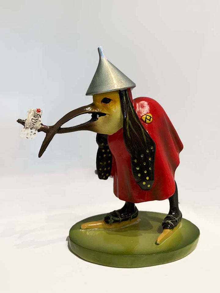 Bosch, The postman-like monstrosity  bird delivering a letter sculpture