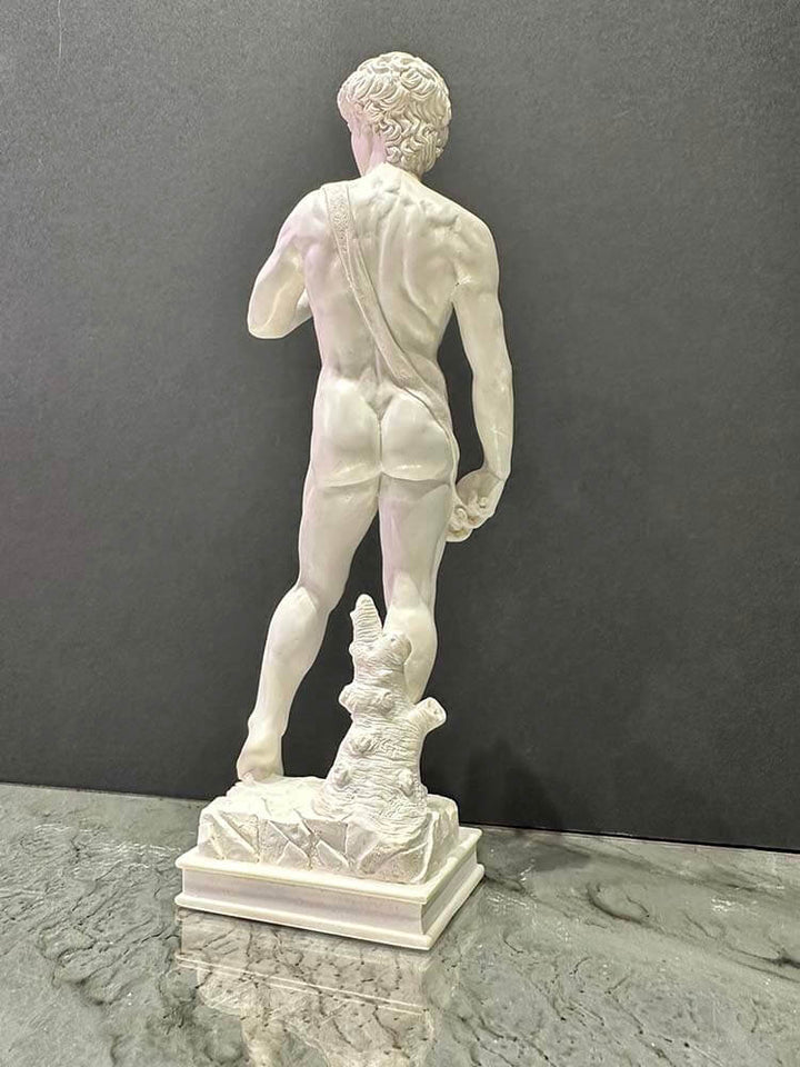 Authentic replica of Michelangelo Buonarroti’s David – a Renaissance masterpiece