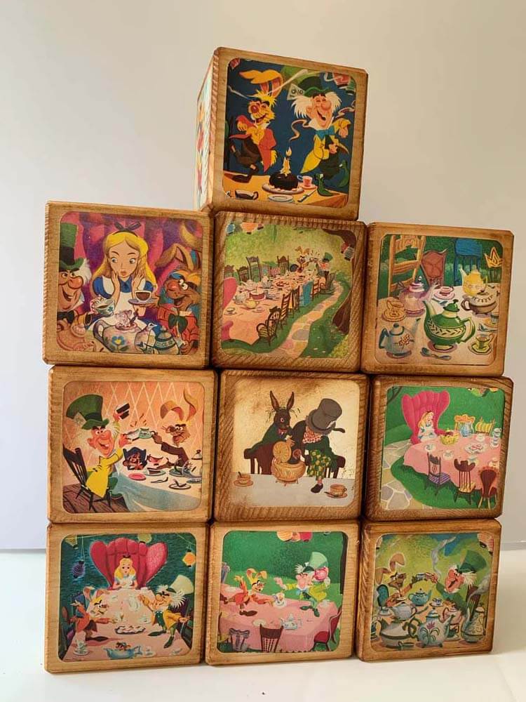 She grows nine feet tall after eating a cake, Disney White Rabbit baby blocks