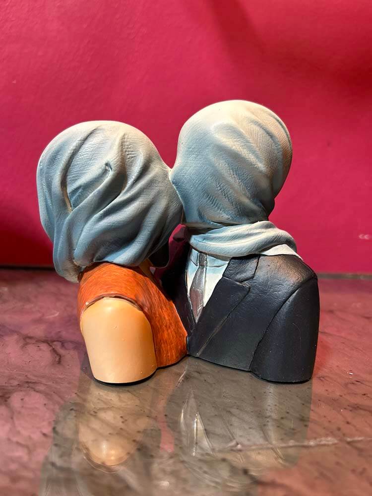 The Lovers "Les Amants" René Magritte Sculpture