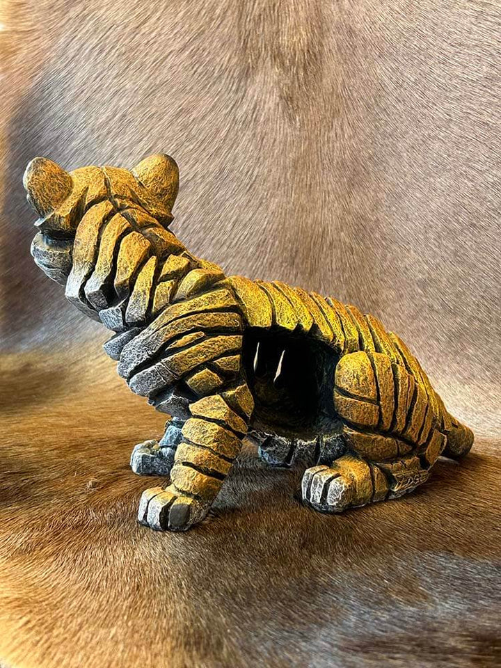 outdoor tiger statue