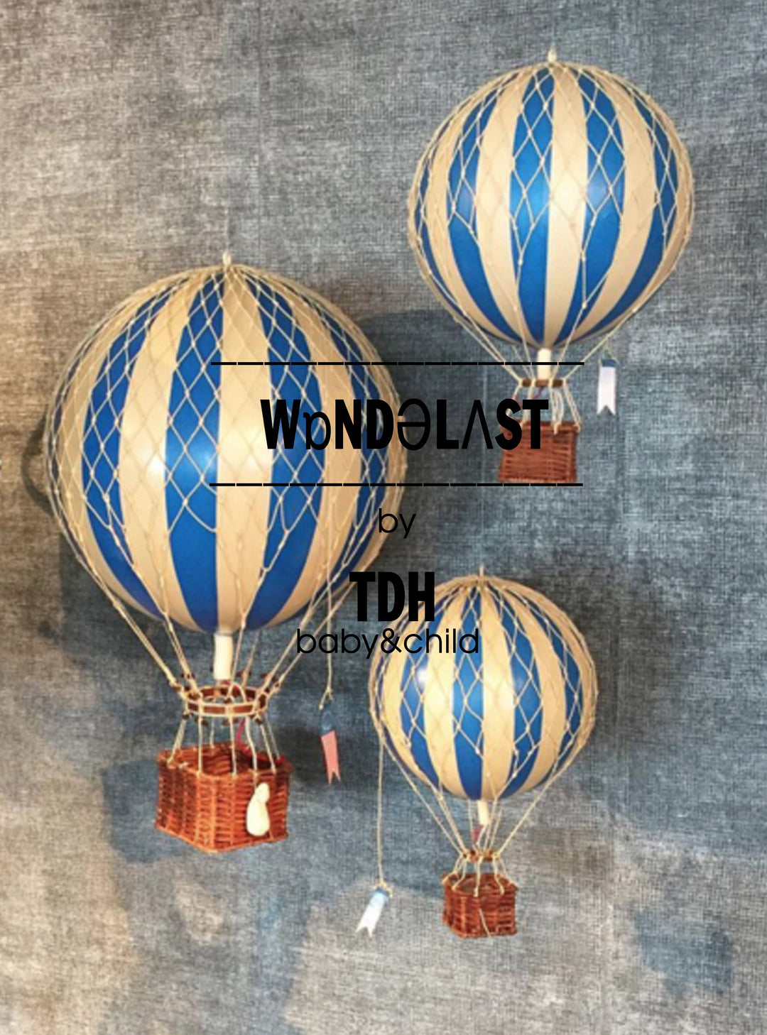 Blue Hot Air Balloon, Vintage Hot Air Balloon Decoration, Authentic Model Hot air balloon, Extraordinary Voyages,