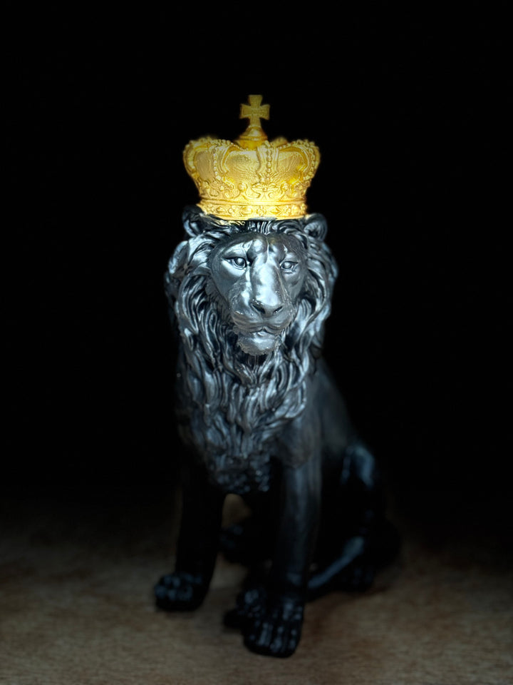 Black Sitting Lion With Gold Crown