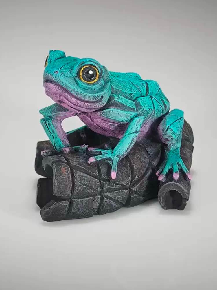 African Tree Frog EDGE Sculpture, Rainbow Green, 10cm