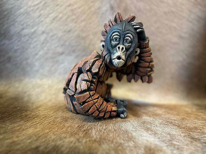 Edge Sculpture Baby Orangutan, Orangutan Baby figure