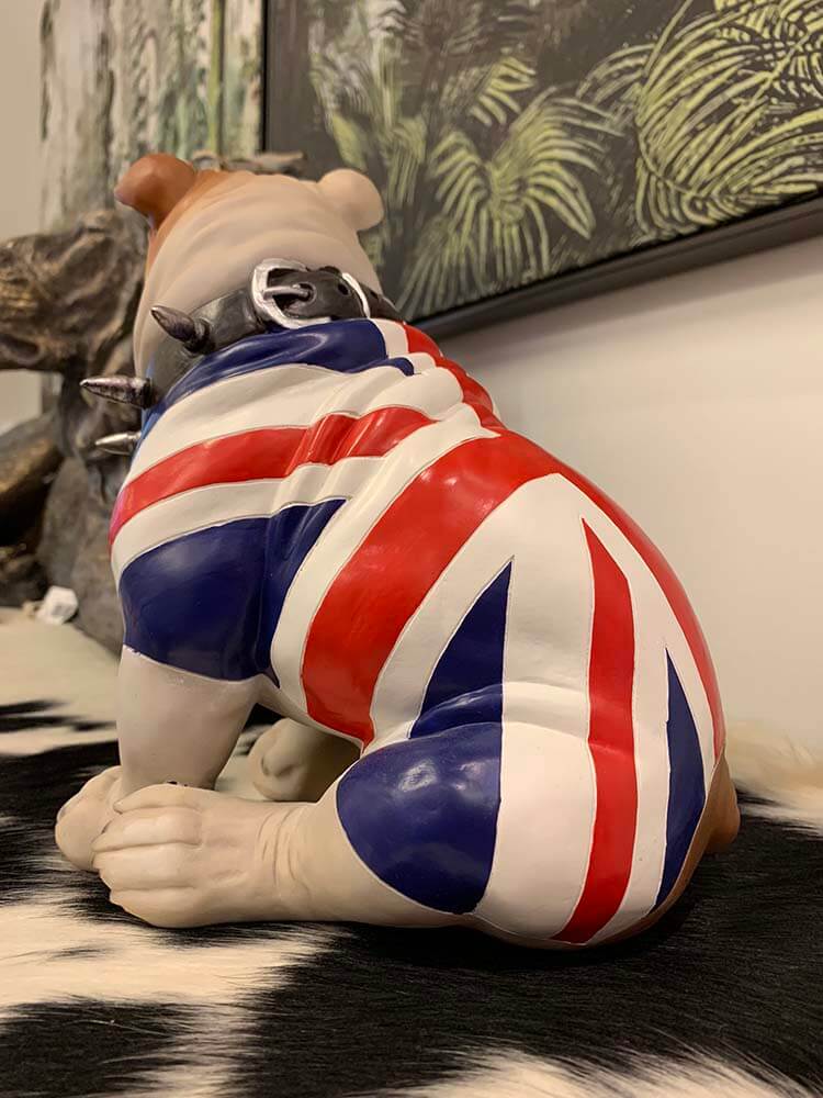 Statue of English bulldog in Union Flag coat