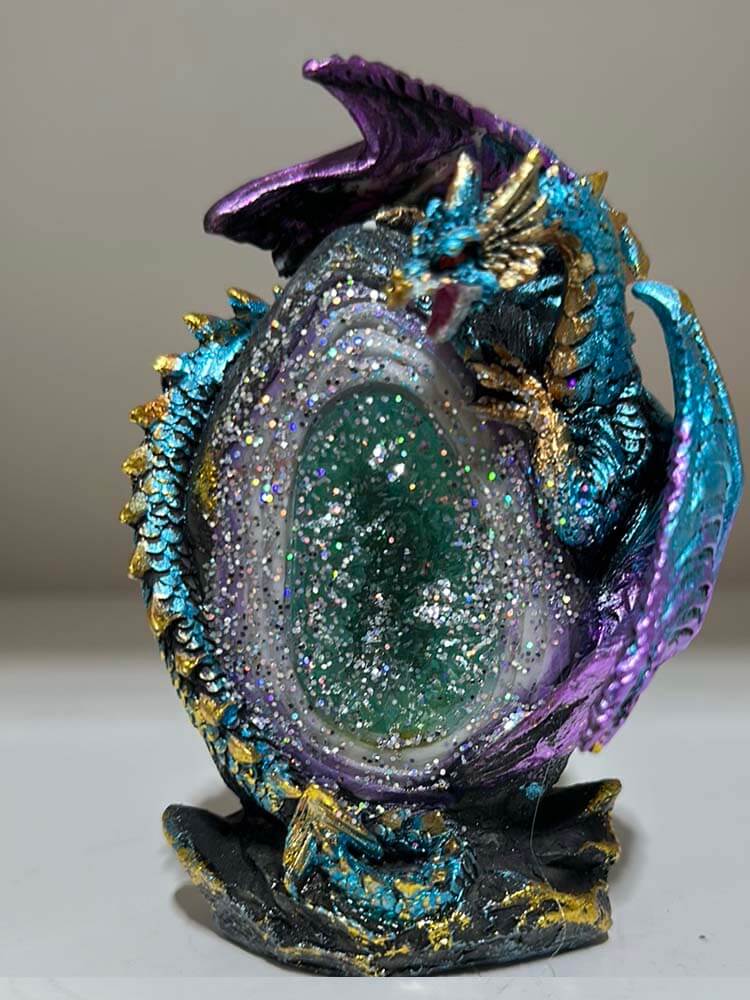 Dragon and dragon egg crystal ornaments figurines