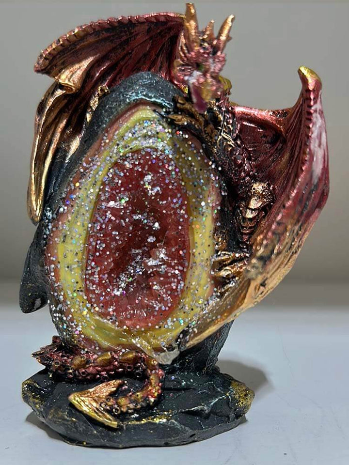 Dragon and dragon egg crystal ornaments figurines