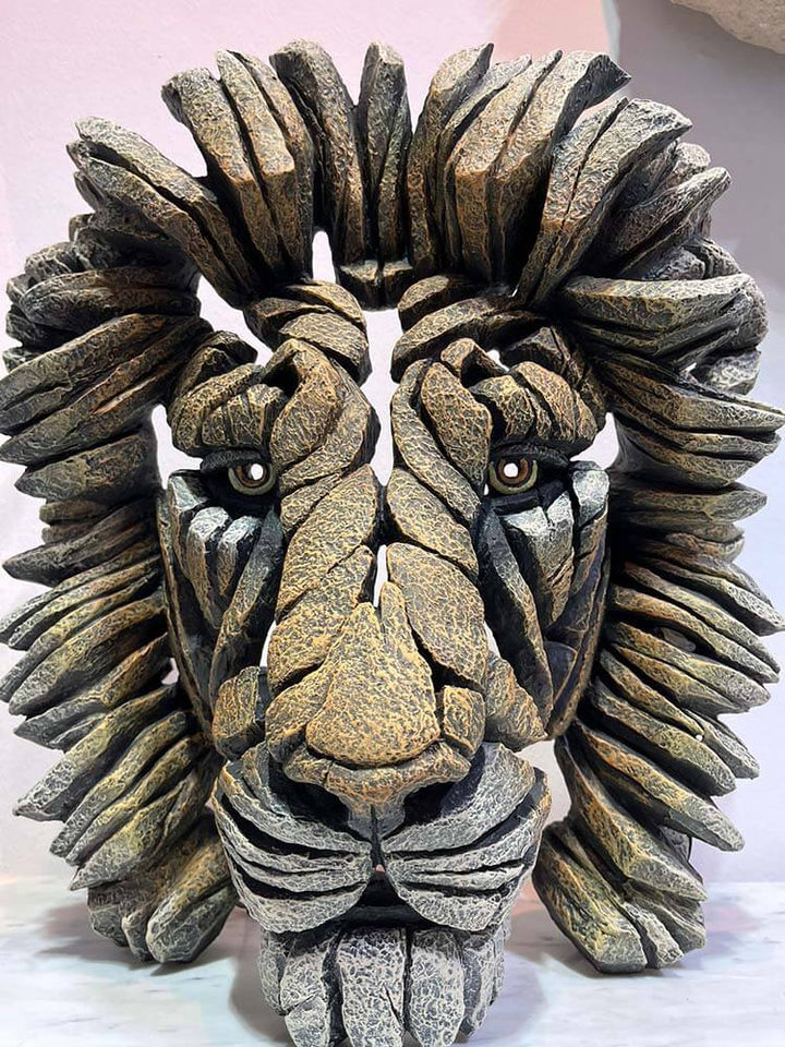 Edge Sculpture Lion Head
