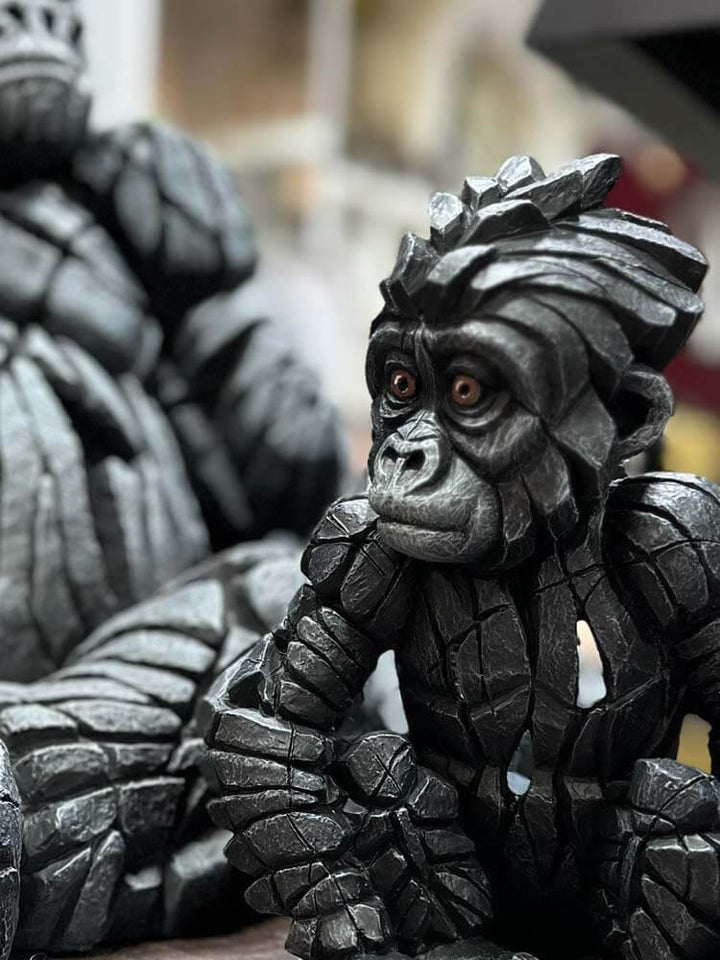 Edge Sculpture Black Gorilla Family 