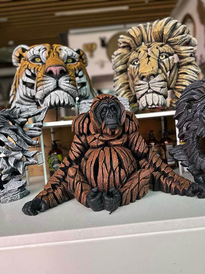 Edge sculpture animal sculptures