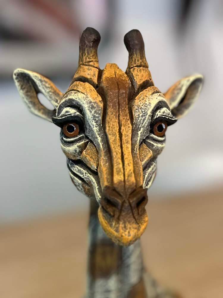 Edge Sculpture Giraffe Calf Figurine