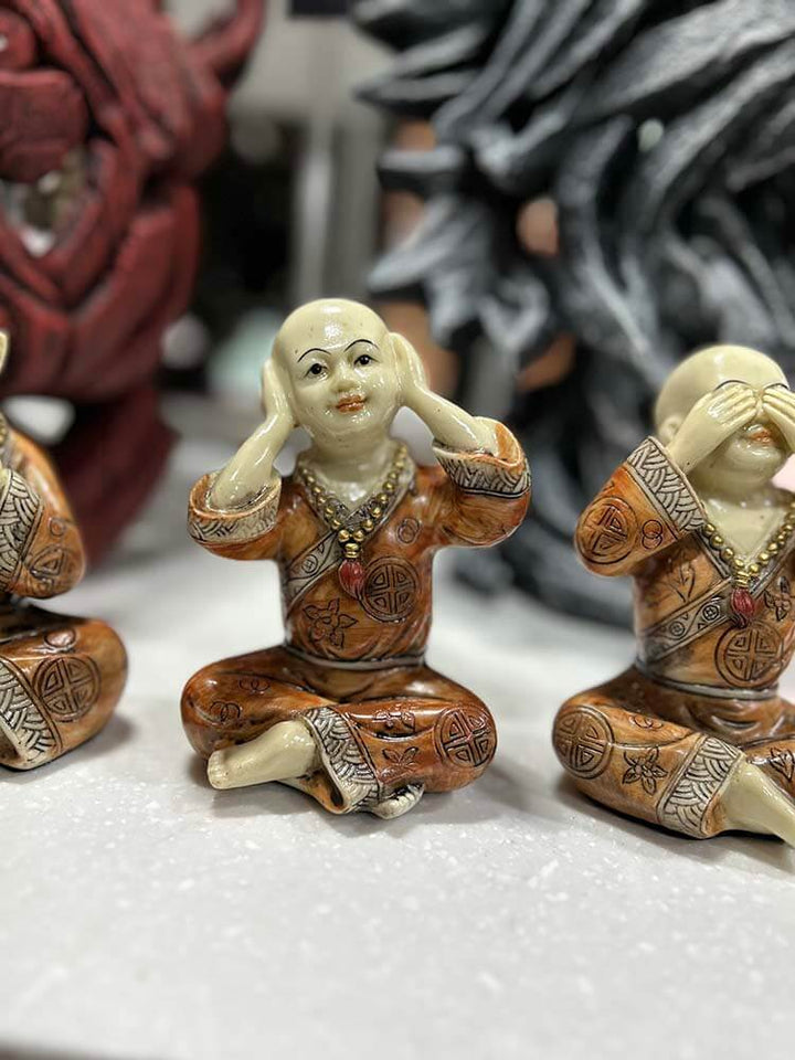 ceramic monks set of 3, Three wise monks figurines - sitting 