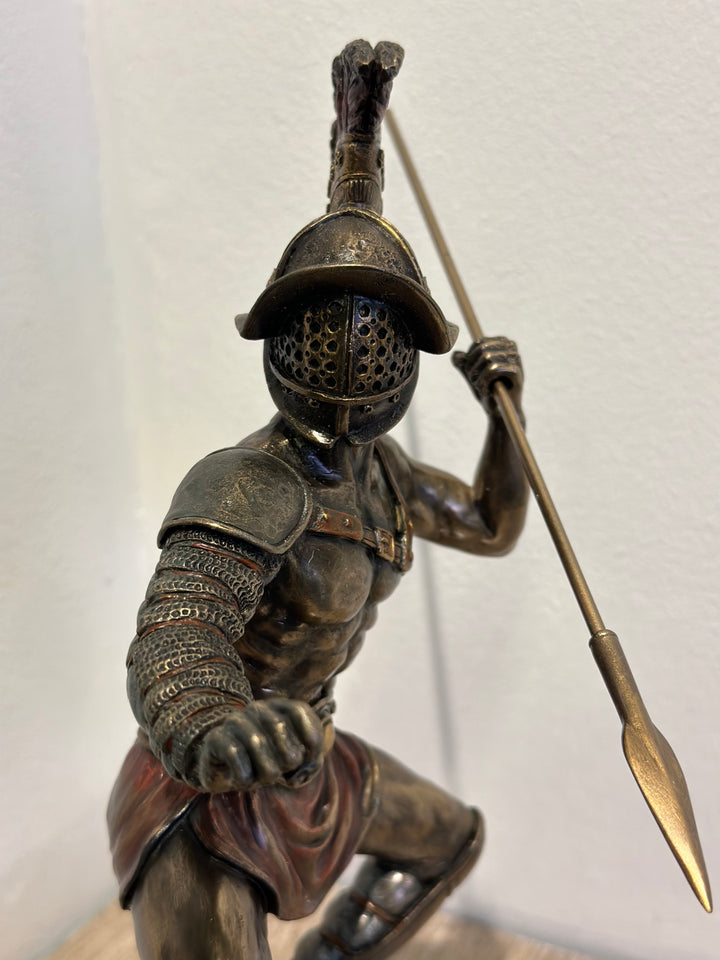 Gladiator sculpture - Roman fighter