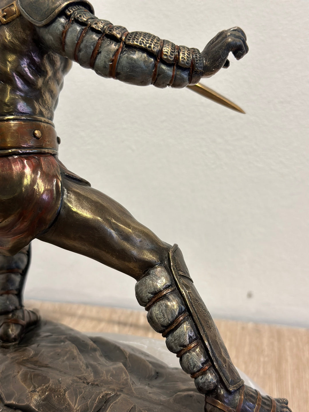 Gladiator sculpture - Roman fighter