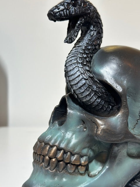 Gothic Snake Skull -Serpentine Fate