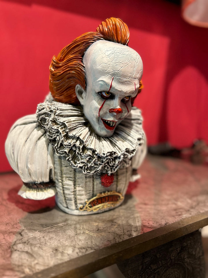 IT Pennywise Bust, Pennywise the Clown, Pennywise The Dancing Clown, Robert Gray