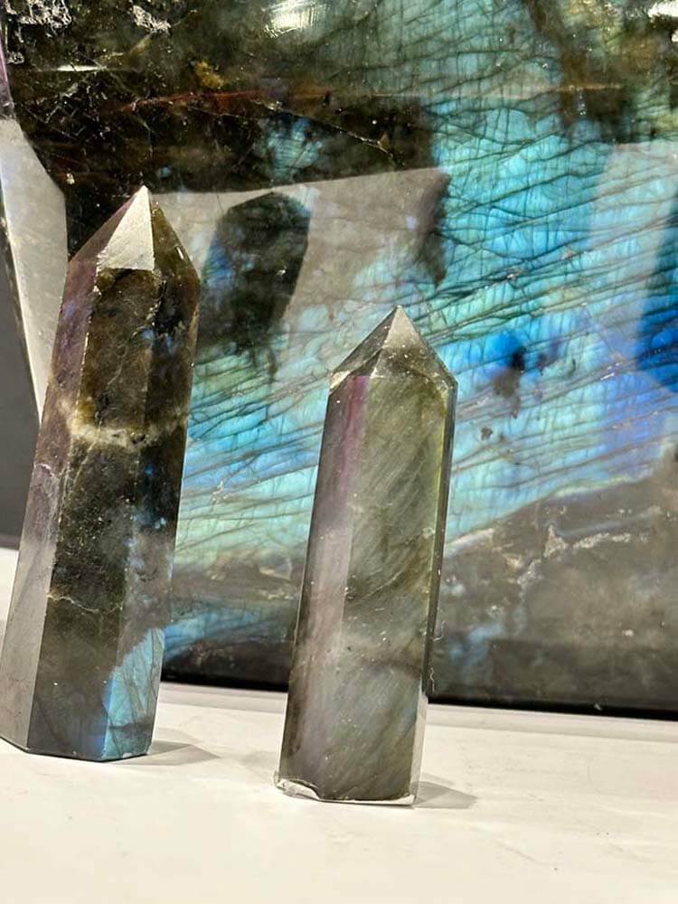 labradorite stone, blue labradorite towers 