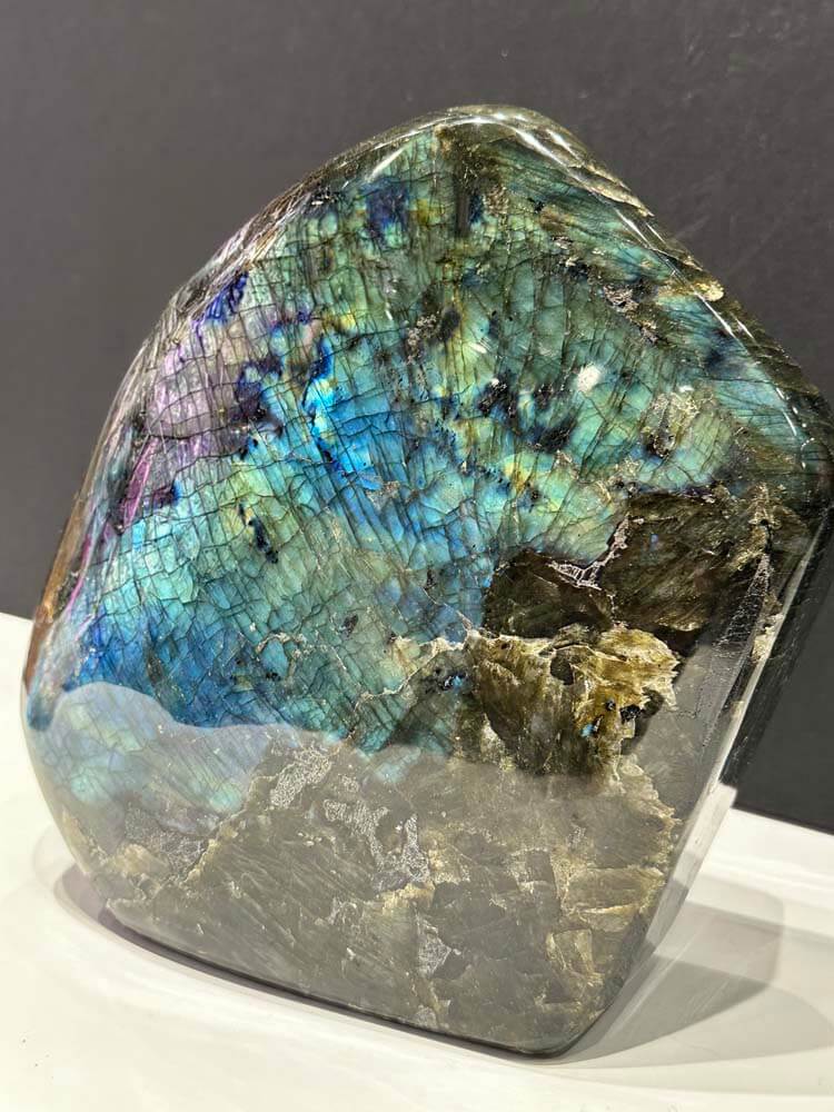 Large 8kg natural labradorite mineral, 
iridescent labradorite