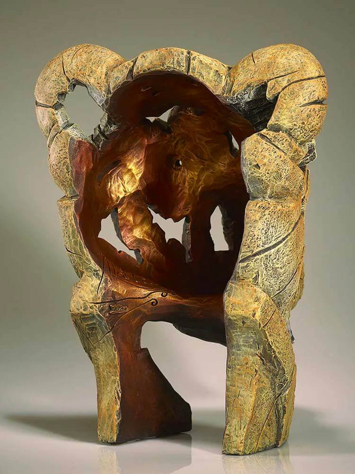 Nala The Lion King Musical the Lioness statue,  Edge sculpture by The Dutch Hospital