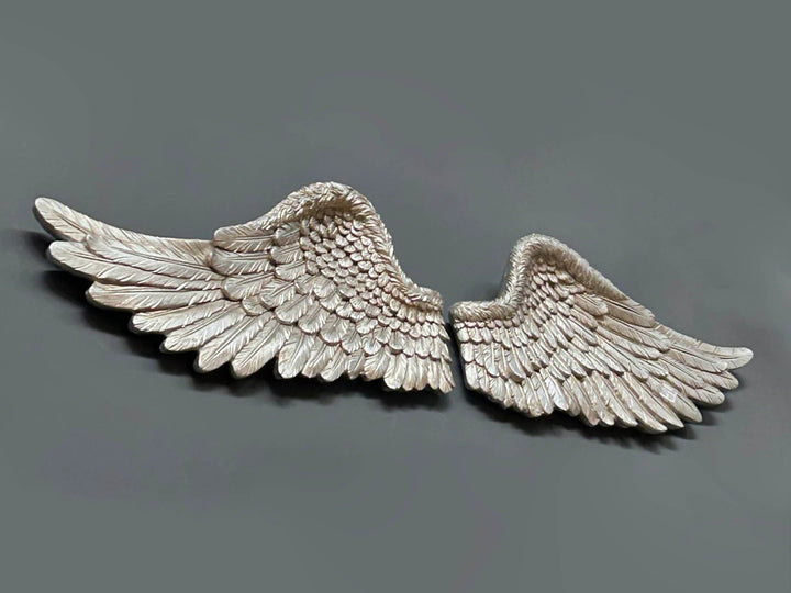 Silver Horizontal Angel Wings 60cm