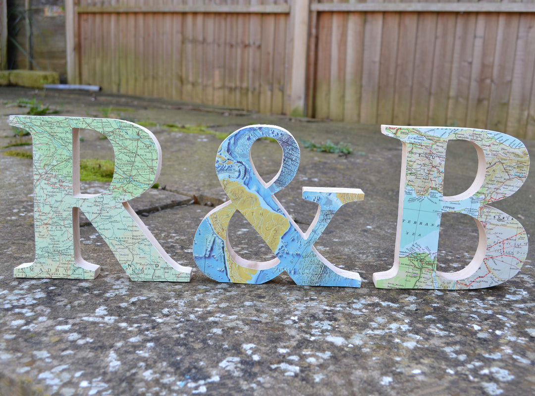 Wedding Table Centrepiece, Travel Theme Wedding