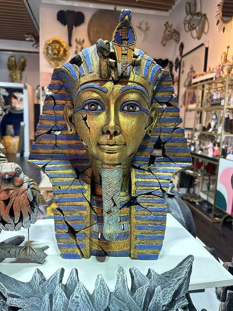 Egyptian King Tutankhamun Head Ornament gold