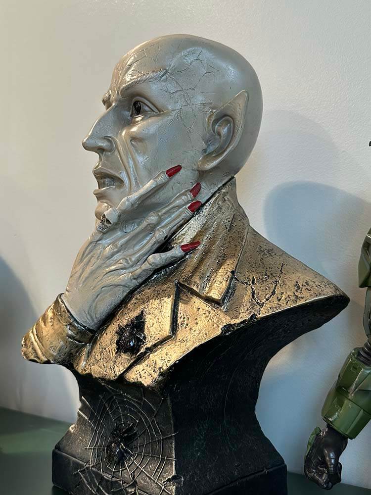 Vlad the Impaler, Romanian Prince Vlad, Dracula decorative statue, Halloween statues 