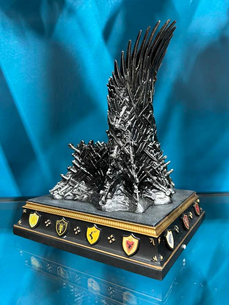  houses of Westeros, Iron throne bookend 