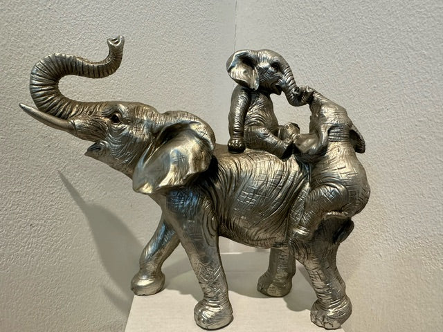 Elephant & Baby in Bronze