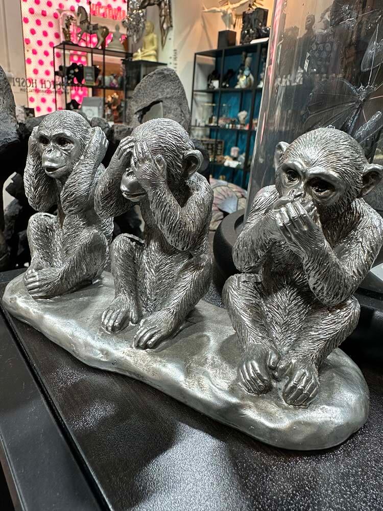 Three wise monkeys small figurines