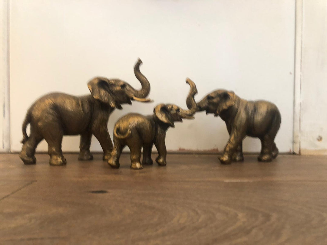 Elephant Family of Three in Bronze,