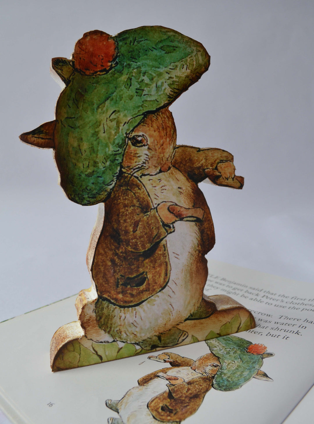 Beatrix Potter Figuring, Peter Rabbit, Jemima Duck, Table Centrepiece, Free Standing Wooden Figures, 25cm