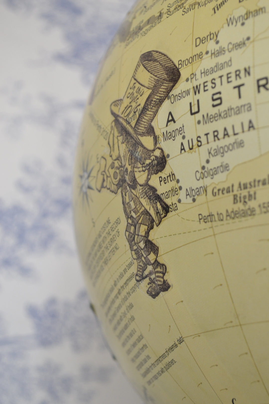 Alice In Wonderland Large Contemporary Globe – Alice's Adventures Travel World Globe