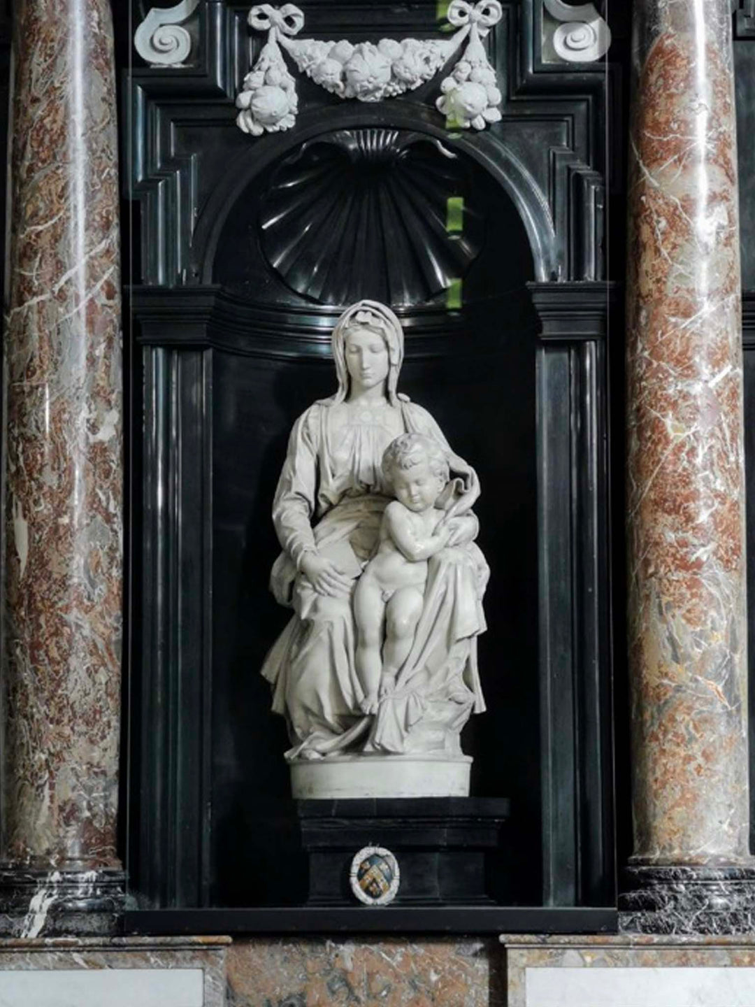 Madonna of Burges, Michelangelo's Madonna and Child Sculpture Replica