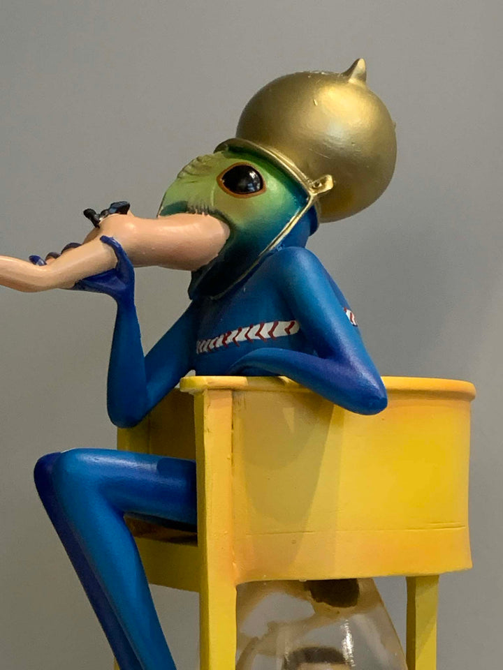  images of demons, half-human animals and machines to evoke fear and confusion to portray the evil of man