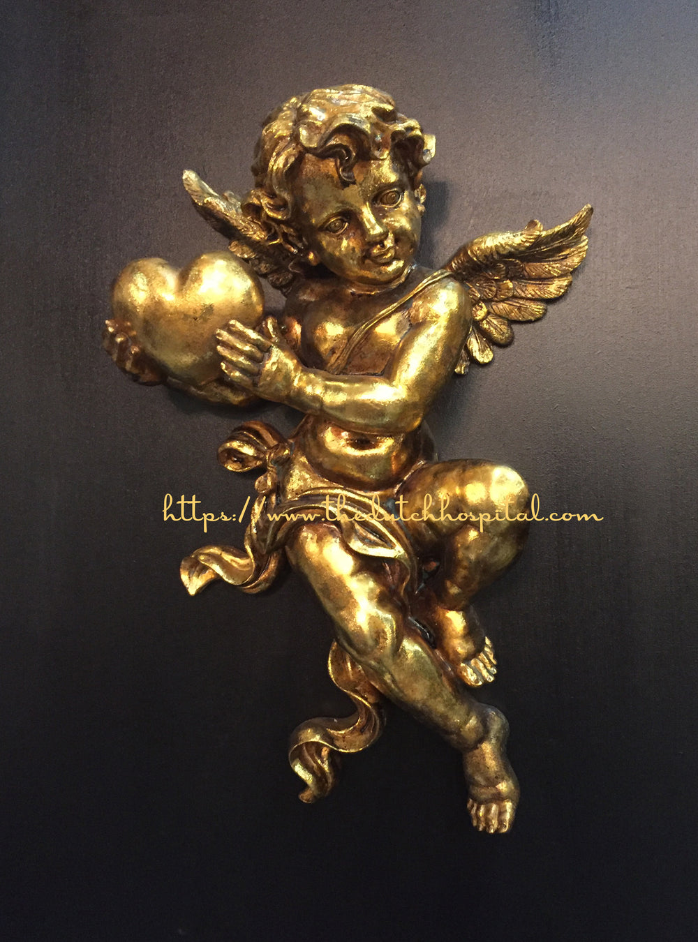 Metallic gold plated cupids, Angel figuring 