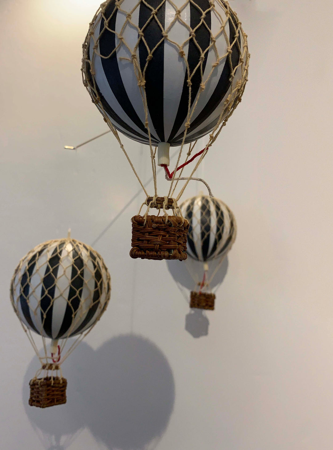 Hot Air Balloon Cot Mobile, Vintage Balloon Mobile, Black & White, 85x66cm