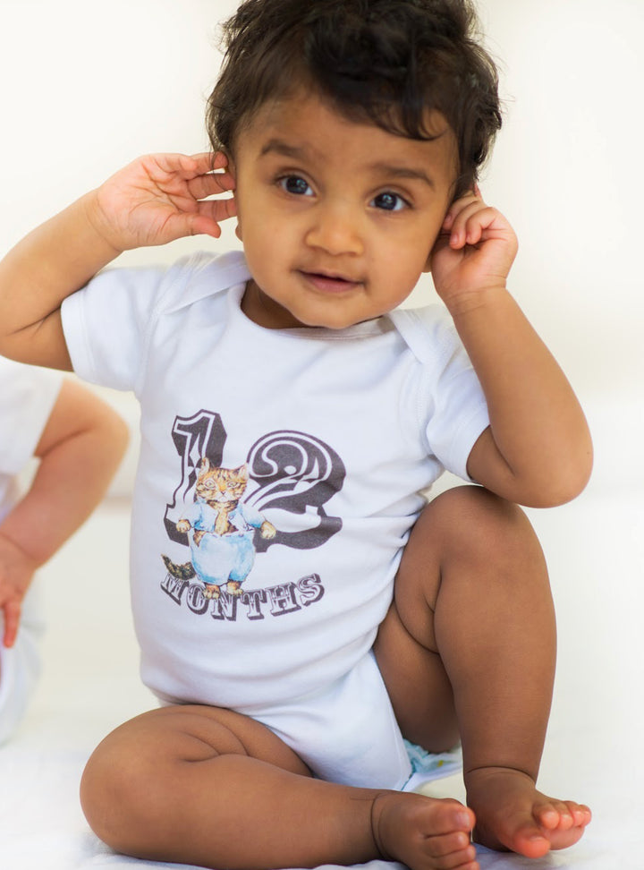 Baby Milestone Clothing – Peter Rabbit Monthly Baby Onesie Set, Beatrix Potter