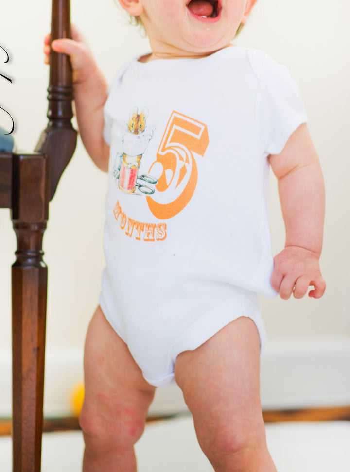 Baby Milestone Clothing – Peter Rabbit Monthly Baby Onesie Set, Beatrix Potter