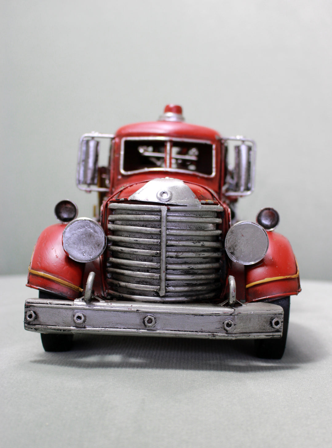 Fire Truck Model - Vintage Fire Engine - Retro American Fire Truck