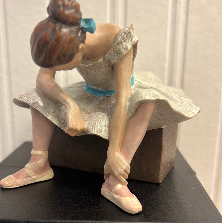 Waiting Dancer Sculpture -Degas L'attente