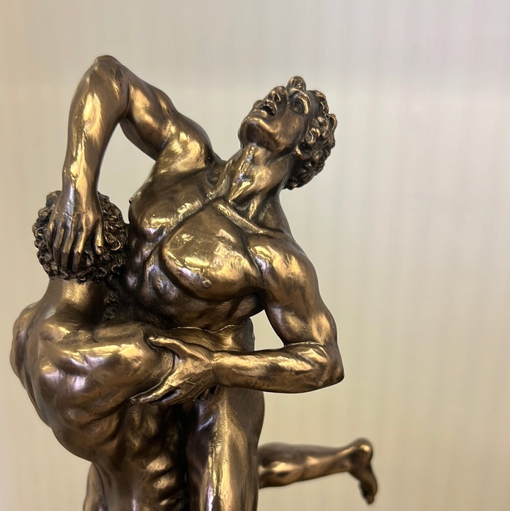 Hercules and Antaeus sculpture