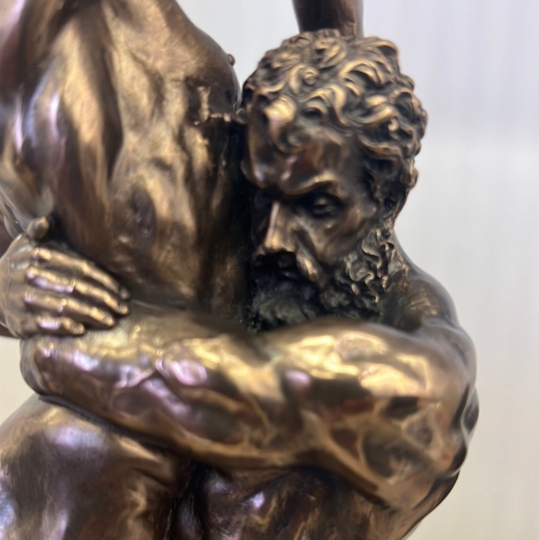 Hercules and Antaeus sculpture