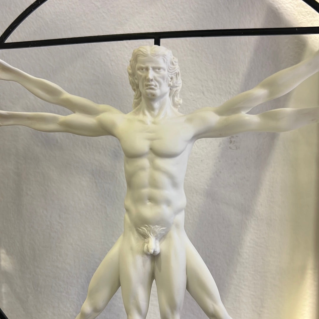 Da Vinci -Vitruvian Man Sculpture