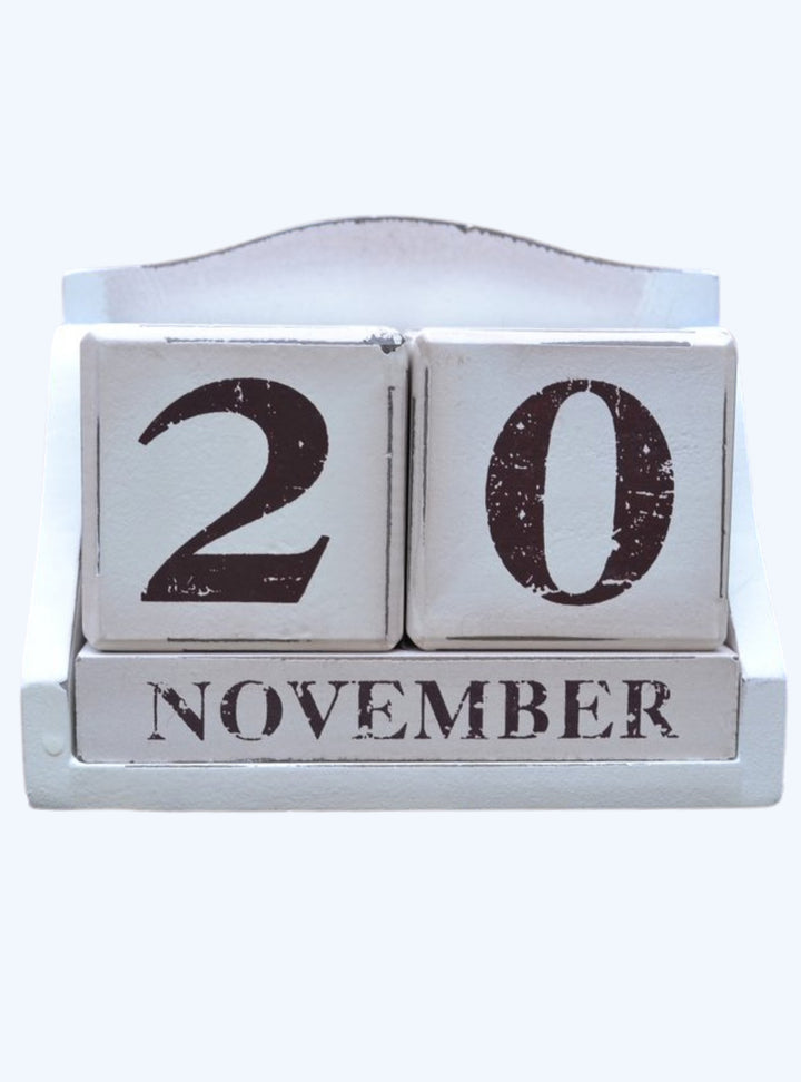 Wood Block Perpetual Calendar – Desk Calendar – Rustic Country Style Wooden Block